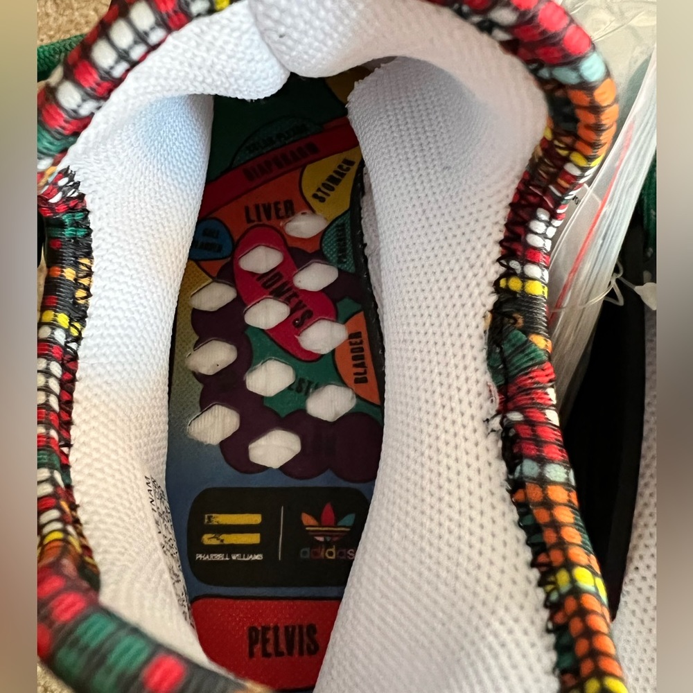 Pharrell Williams x Adidas HU NMD - Picture 4 of 4
